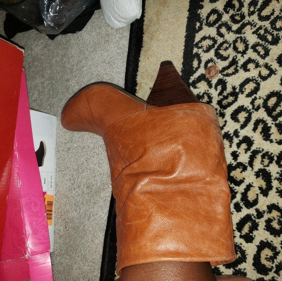 Leather booties - Picture 3 of 5